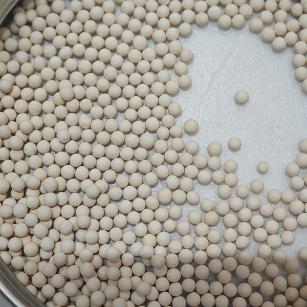 Oxygen Adsorbent Molecular Sieves for Drying Purifying Dehydration and Separating